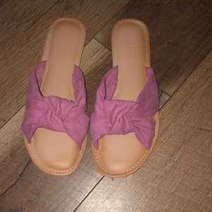 Old navy sandals